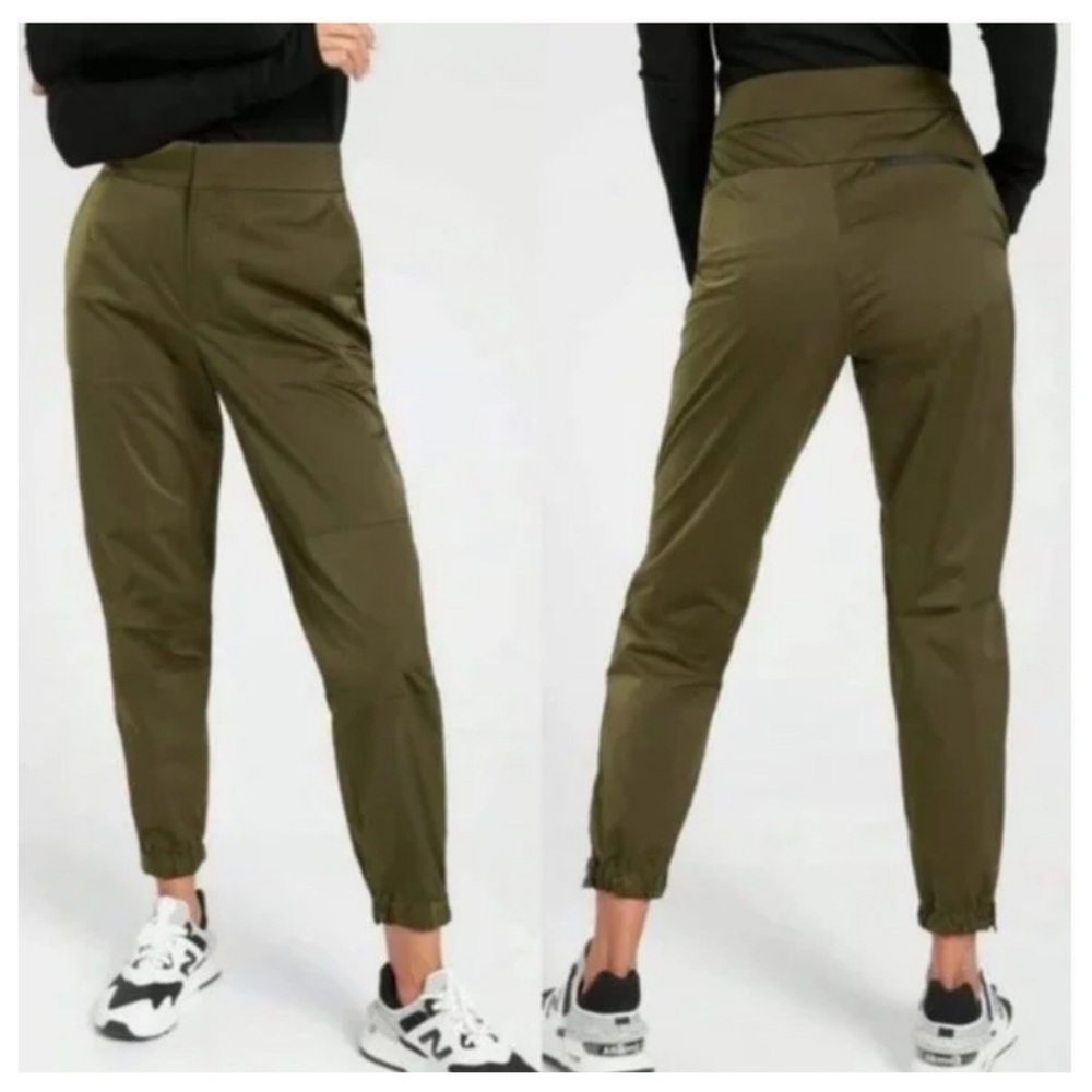 Athleta Radiant Jogger In Tortuga Olive Green